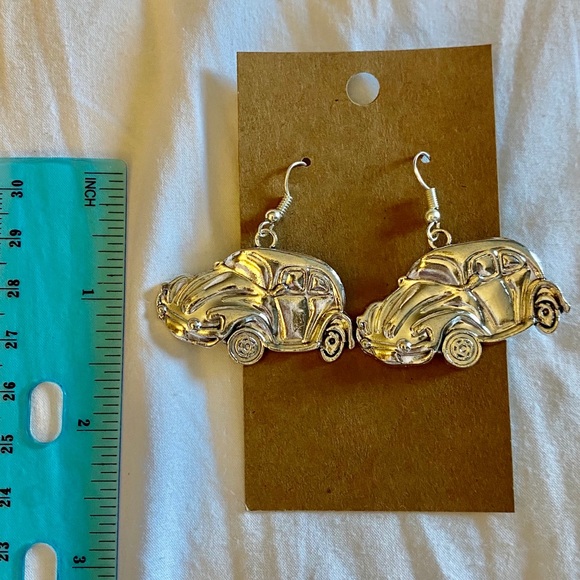 Volkswagen Beetle slug bug earrings - Picture 2 of 3